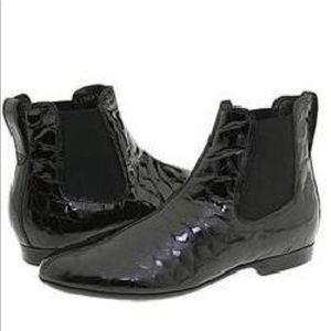 Donald J Pliner Derry Boots